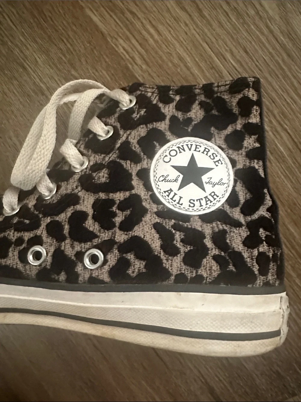 Converse High Top Sneakers Fuzzy Cheetah Leopard Print kids 4